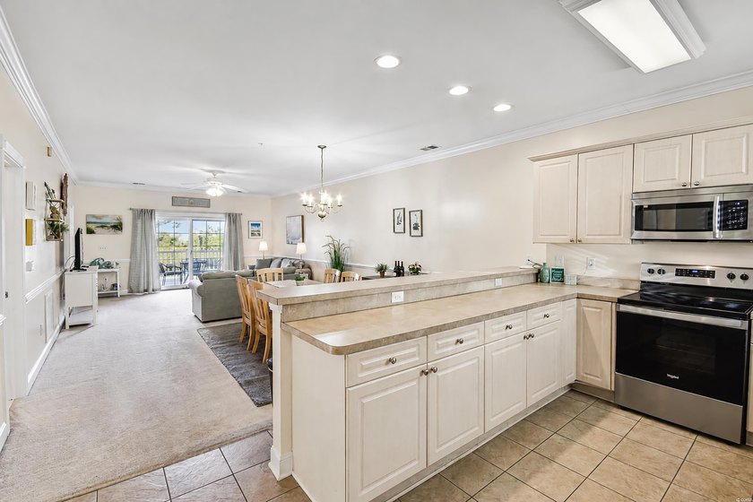 Welcome to Magnolia Pointe, one of Myrtle Beach's most desirable - photo 4