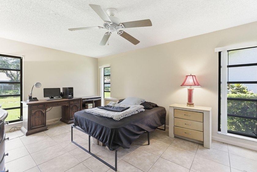 This charming 2-bedroom, 2-bath single-family home offers - photo 21