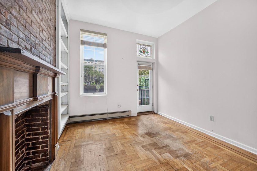 Welcome to 77 Garden Street, Unit 2 - a charming 1-bedroom - photo 7