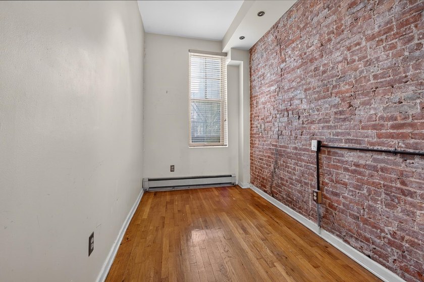 Welcome to 77 Garden Street, Unit 2 - a charming 1-bedroom - photo 10