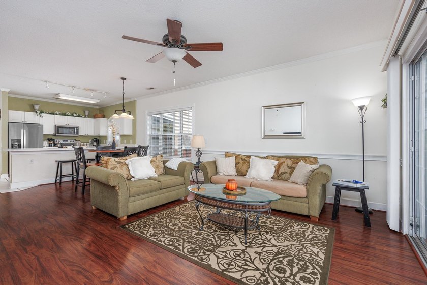 Well maintained second floor furnished two bedroom two bath unit - photo 10