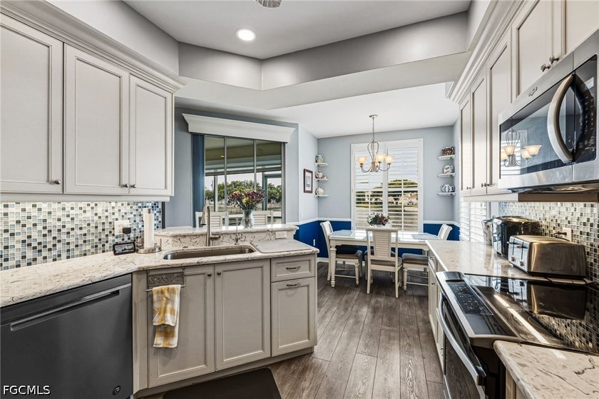This exceptional residence presents what may be one of the most - photo 3