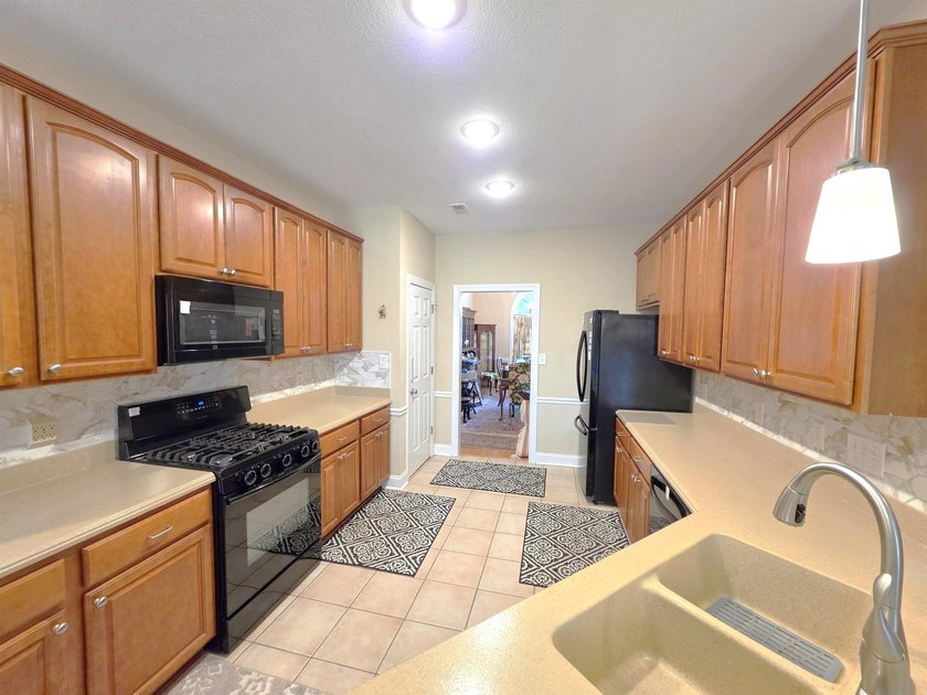 Welcome to Maple Ridge Estates, one of Conway's most - photo 5