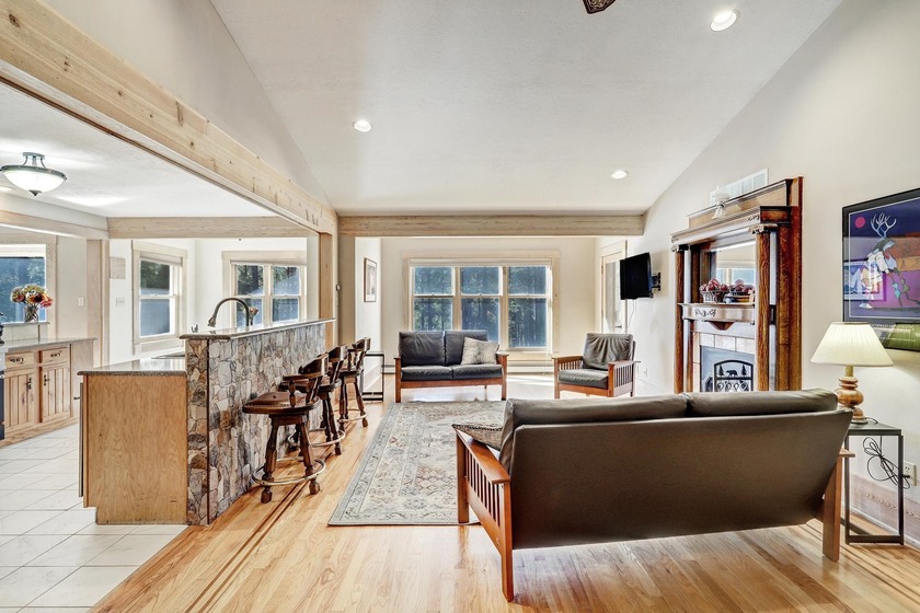 Welcome to your ultimate Angel Fire escape-where comfort, space - photo 7