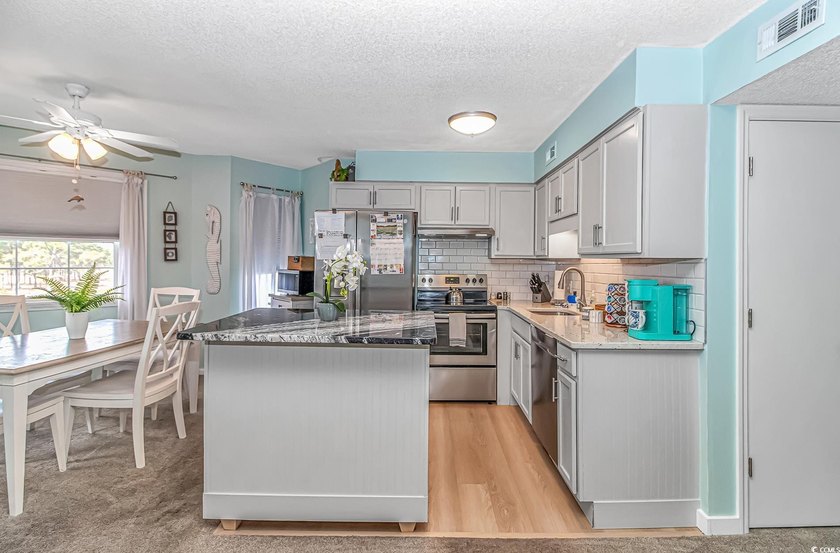 This unit is a perfect 2nd home or investment property. It's - photo 11