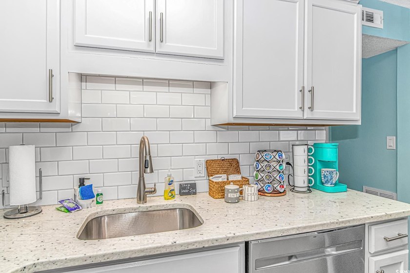 This unit is a perfect 2nd home or investment property. It's - photo 14