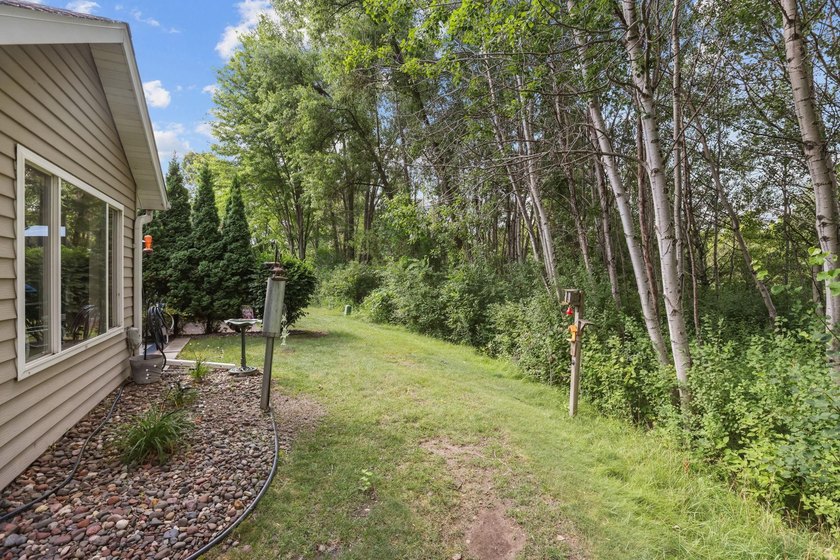 Very peaceful setting for this one level end unit townhome - photo 4