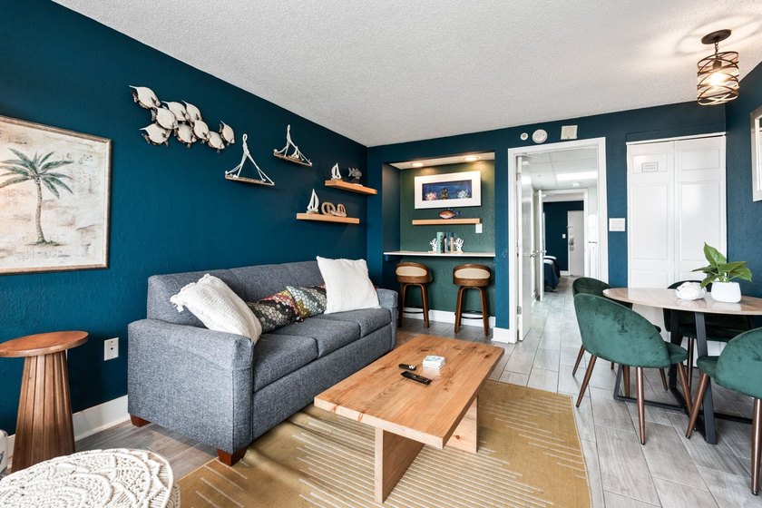 OCEANFRONT TURNKEY INVESTMENT OPPORTUNITY AWAITS! Don't miss - photo 8