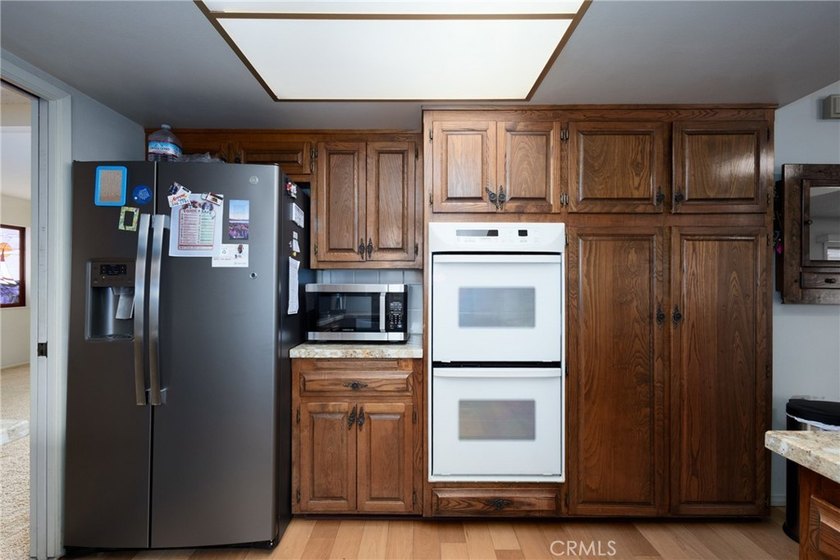 ATTENTION: You won't want to miss this opportunity! Nestled in - photo 19