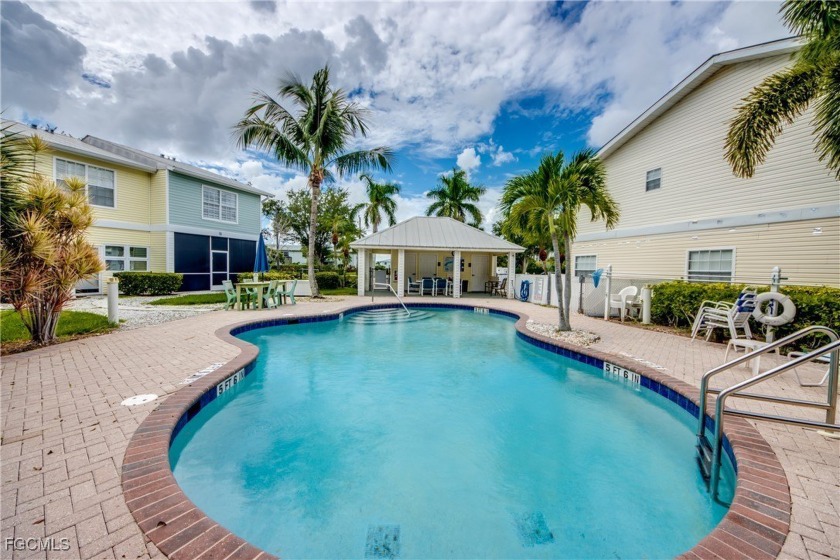 BOATER'S PARADISE TOWNHOME with SPECTACULAR WATER VIEWS - photo 3