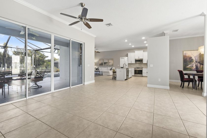 Premier waterfront opportunity in the highly sought-after Queens - photo 16