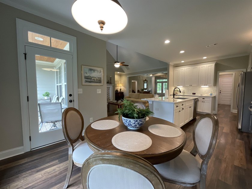 This classically designed home exudes charm and beauty - photo 19