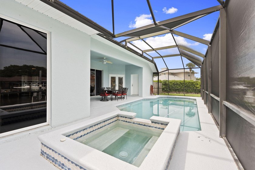 Premier waterfront opportunity in the highly sought-after Queens - photo 37