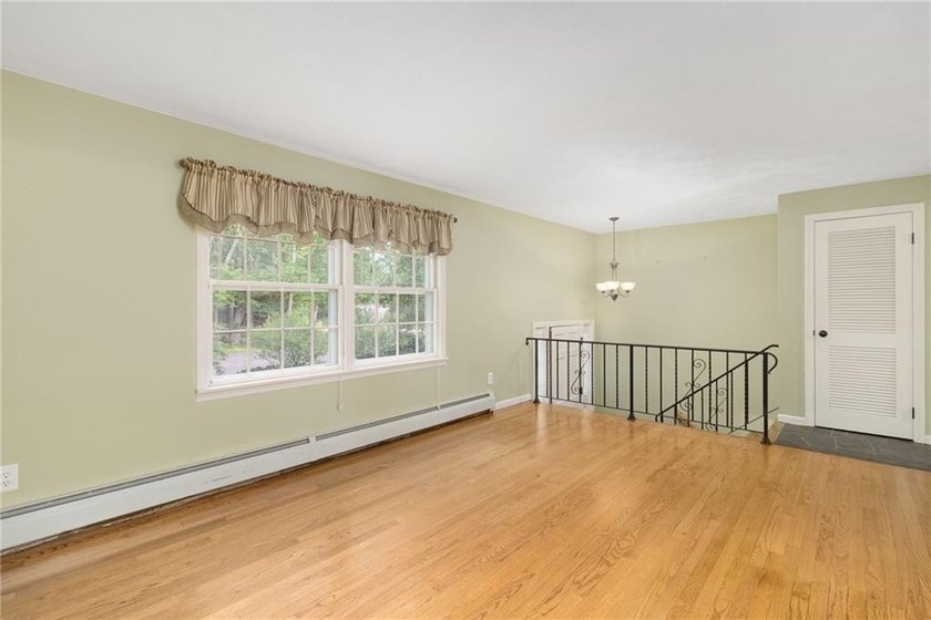 Welcome to 350 Essex Road in North Kingstown. This - photo 9