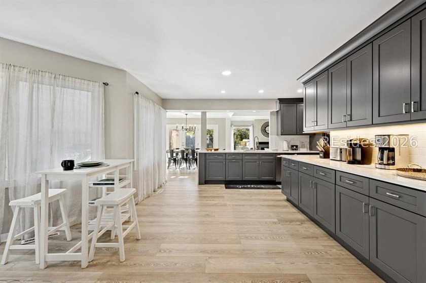 Located in the heart of Harbour Town within Sea Pines, this - photo 11