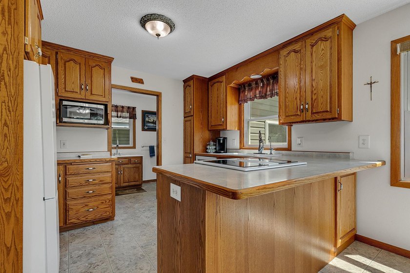 This unique riverfront property offers several hundred ft of - photo 6