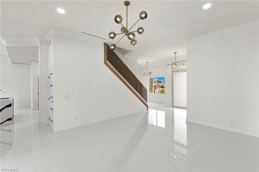 Exceptional investment opportunity in a phenomenal location near - photo 8