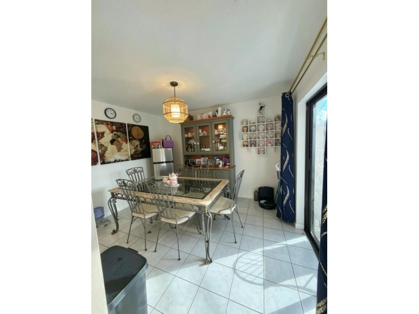 Located in a quiet, well kept community with quick access to - photo 7