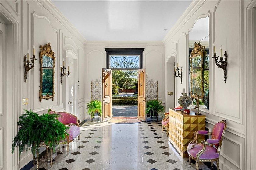 Step into Gilded Age grandeur with this iconic French-style - photo 12