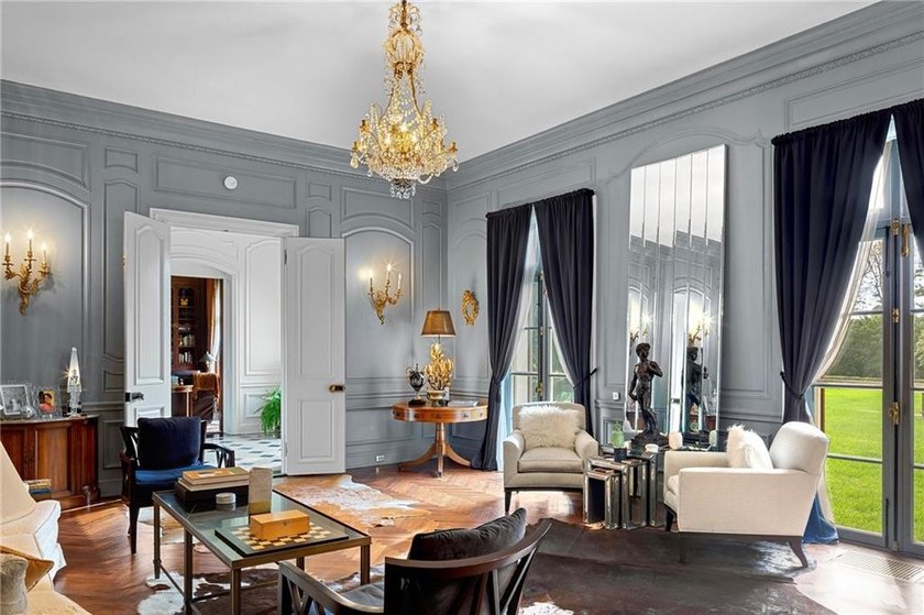 Step into Gilded Age grandeur with this iconic French-style - photo 21
