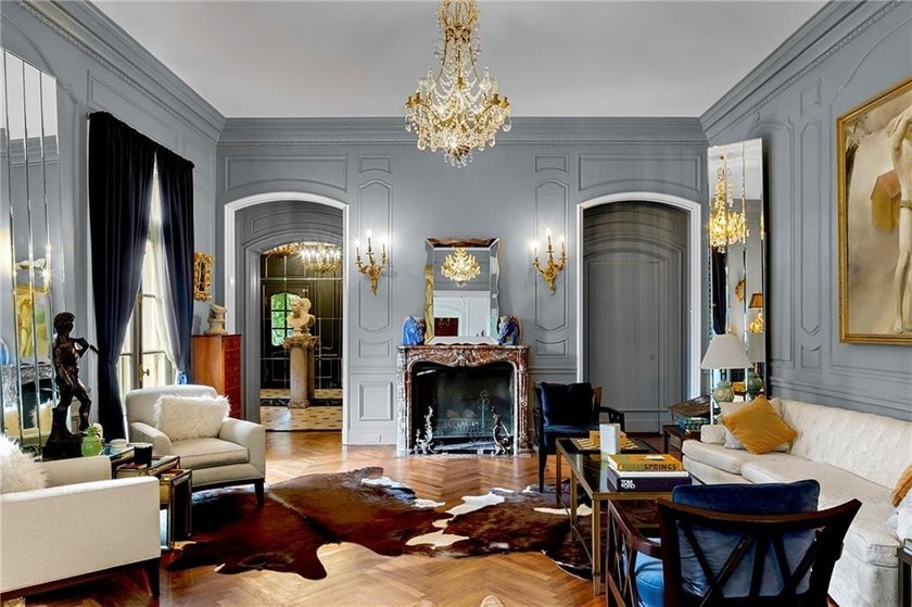 Step into Gilded Age grandeur with this iconic French-style - photo 22