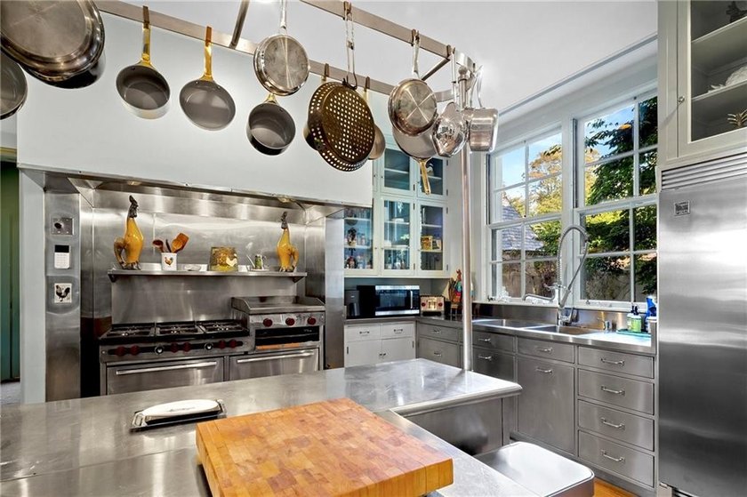 Step into Gilded Age grandeur with this iconic French-style - photo 26
