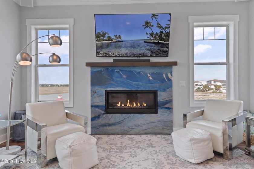 This one-of-a-kind custom-built luxury retreat in Ocean Isle - photo 32