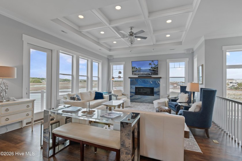 This one-of-a-kind custom-built luxury retreat in Ocean Isle - photo 33