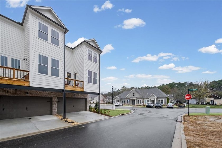 Welcome to The Village! A brand new luxury Townhome Neighborhood - photo 38