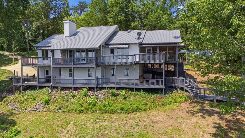 Smith Lake (Rock Creek) A fully renovated lake cottage on a nice - photo 42