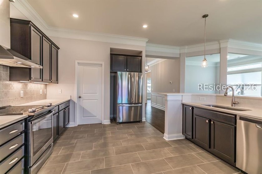 Welcome to a home that captures Lowcountry living-where custom - photo 14