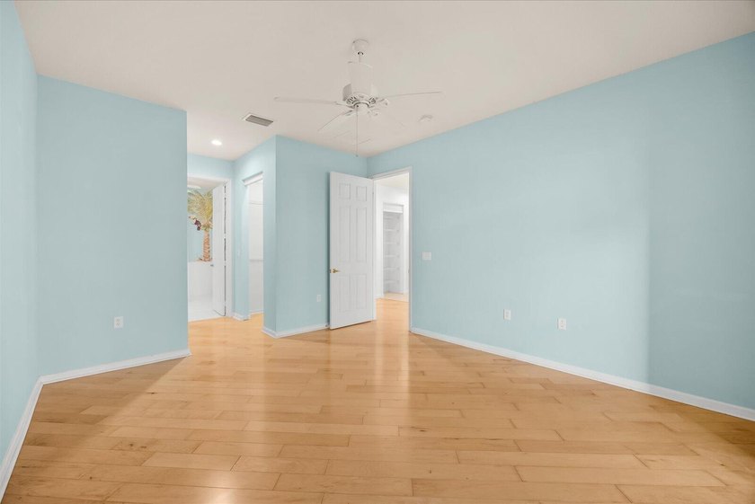Beautifully updated 3BR/2BA home in the desirable Key - photo 11