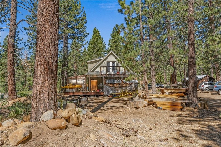 Discover classic Tahoe charm at this inviting 2-bedroom, 2 - photo 22