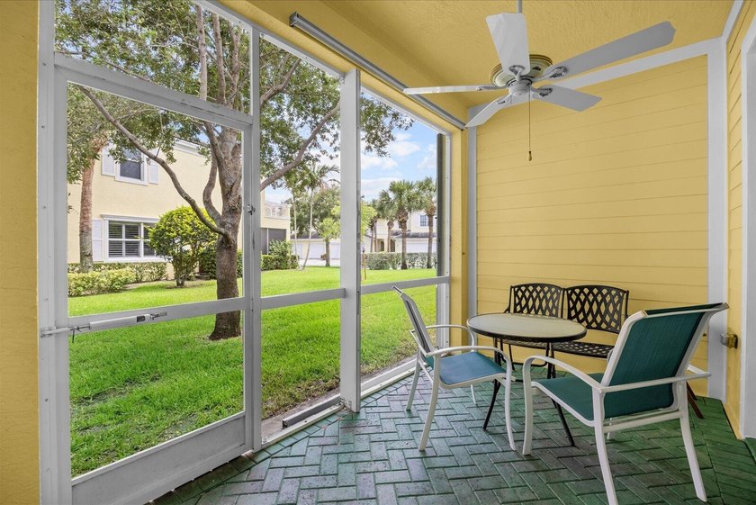 Beautifully updated 3BR/2BA home in the desirable Key - photo 23