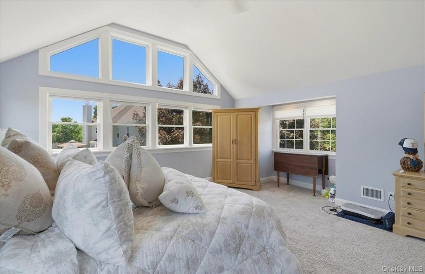 Welcome to 2 Mercedes Court, a beautifully maintained Colonial - photo 22