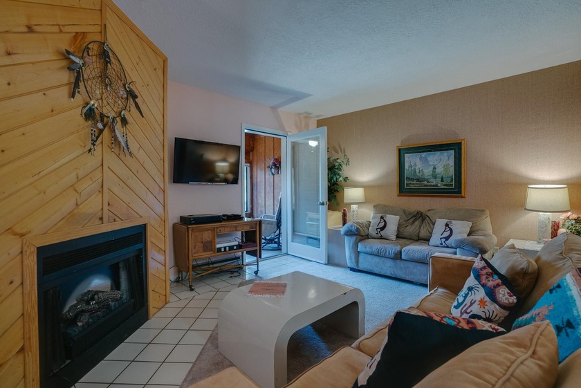 Price improvement!!! This two bedroom, two and a half bath, two - photo 3