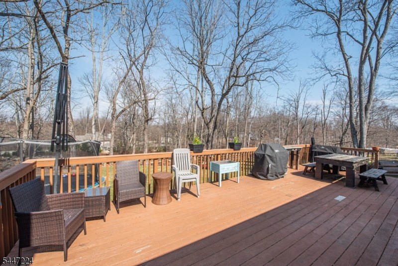 Welcome to your opportunity to enjoy the very best of Lake - photo 17
