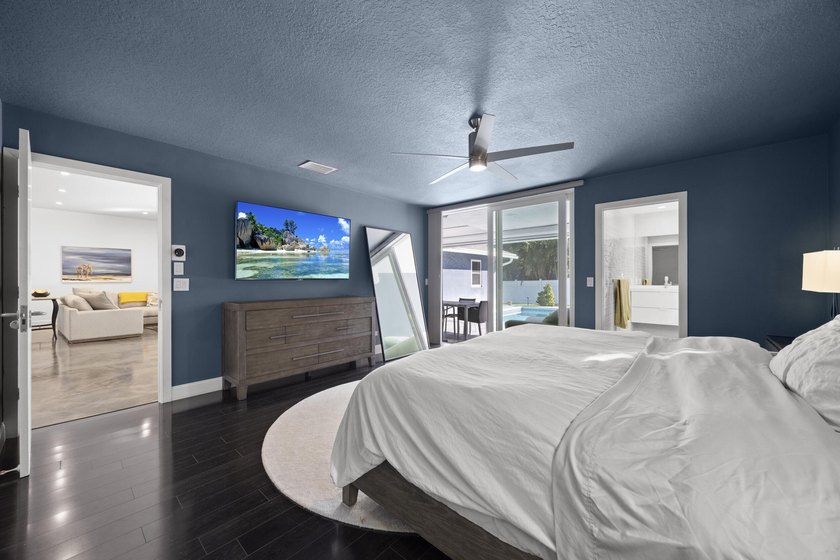 Great investment property tenant in place. Beautifully renovated - photo 26