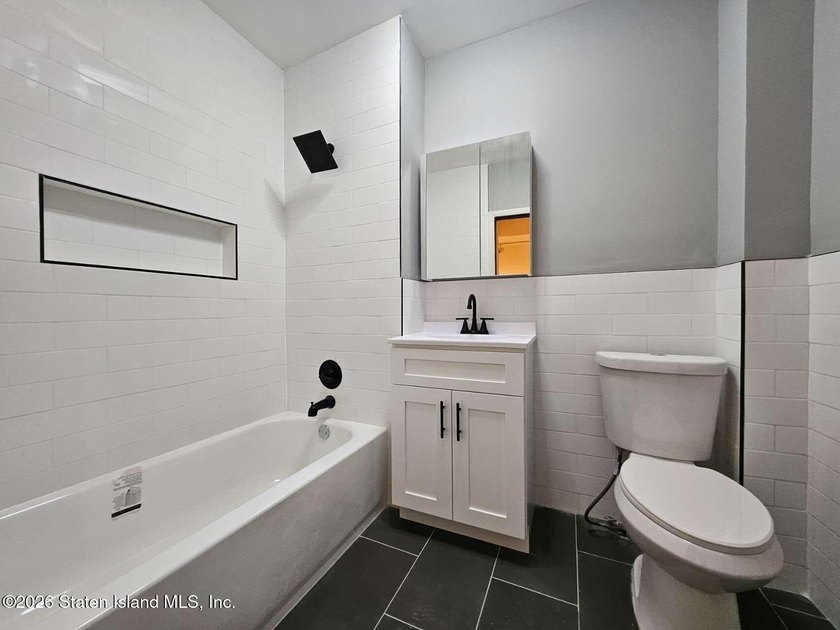 Hot Sale: Prime 2-Family Detached Home at 232 Hylan Blvd, Staten - photo 11