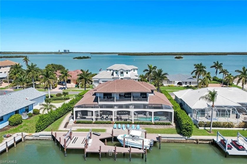 Sun, Sun, Sun! Sought after Southwest Exposure Luxury Waterfront - photo 41