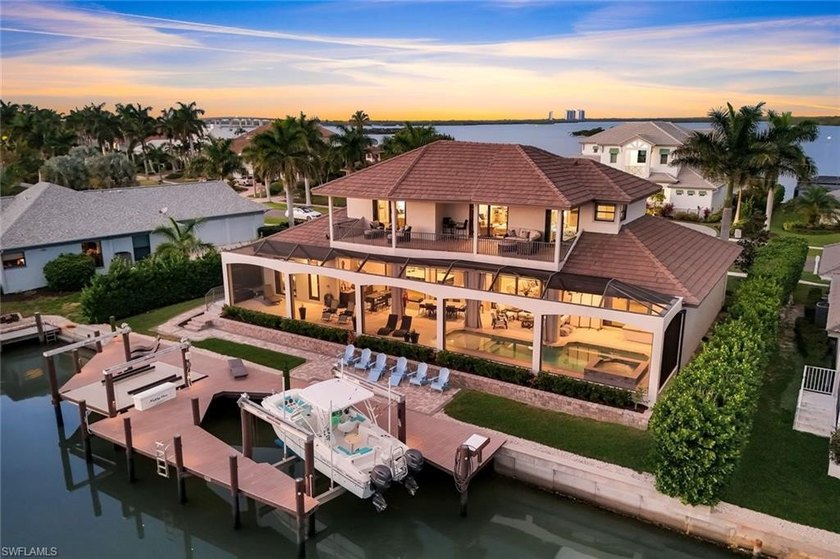 Sun, Sun, Sun! Sought after Southwest Exposure Luxury Waterfront - photo 47