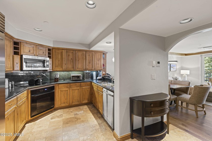Beautiful two-bedroom condo at the Gravity Haus located on Gore - photo 8
