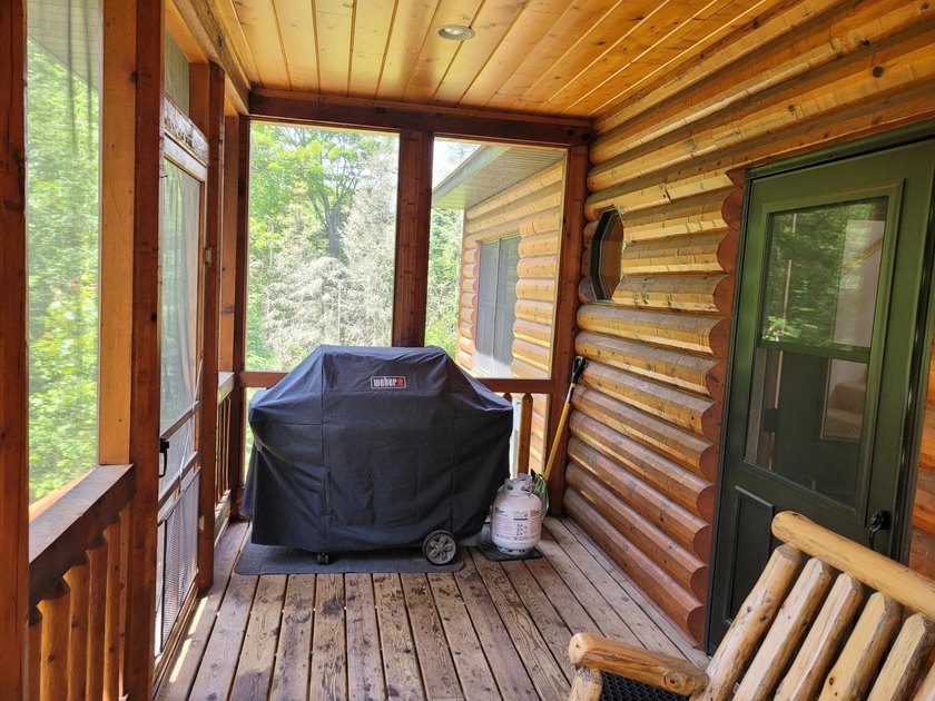 Pinestone Crossing sits on 26 shared wooded acres with over 700' - photo 10