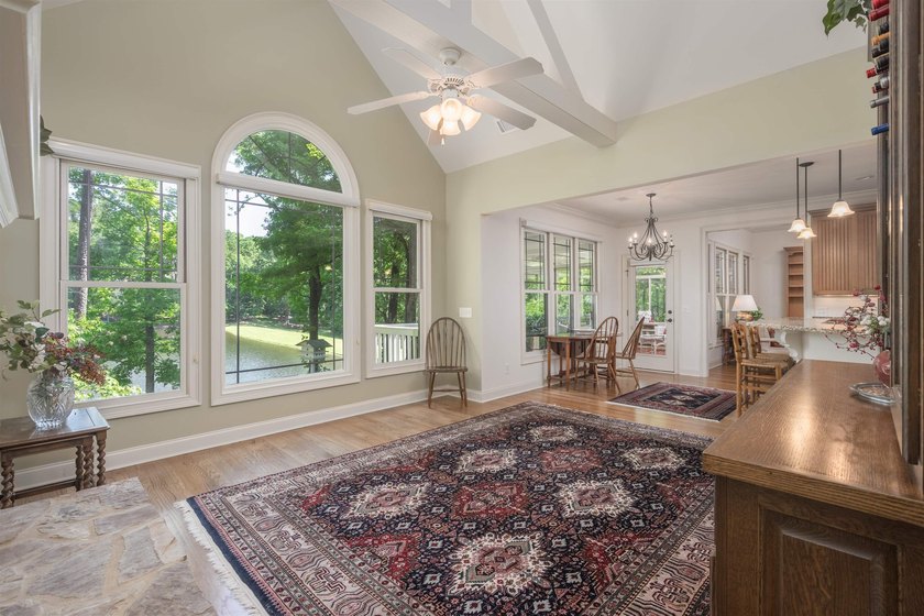 SERENE POND VIEW LIVING IN THE HEART OF REYNOLDS LAKE OCONEE! - photo 14