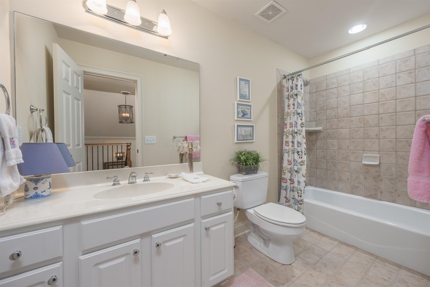 SERENE POND VIEW LIVING IN THE HEART OF REYNOLDS LAKE OCONEE! - photo 31