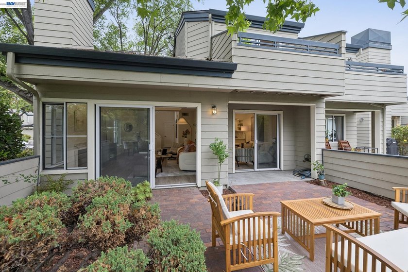 This is it! Rare end-unit townhome that lives like a - photo 35