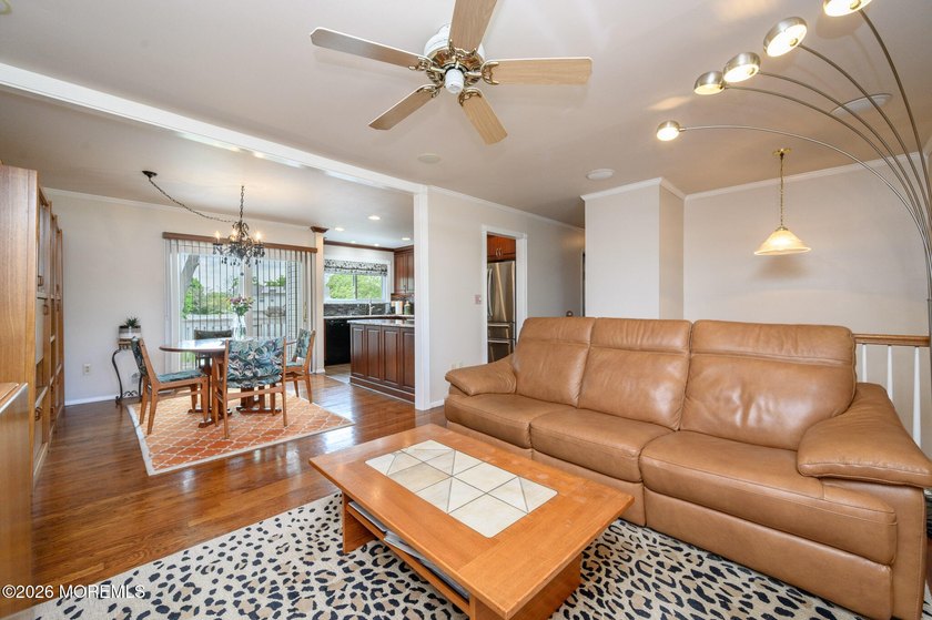 Home Sweet Home! Beautiful 3 Bed 2.5 Bath Expanded Bi-Level with - photo 5