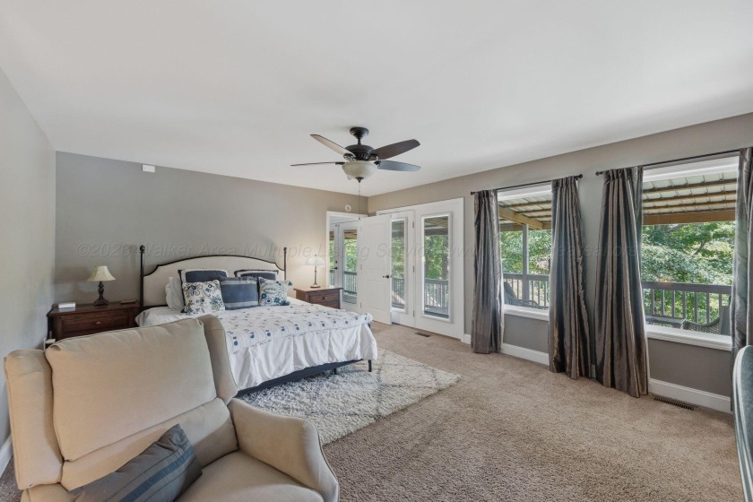 Smith Lake living at its finest! This spacious 5BR/3BA lakefront - photo 17