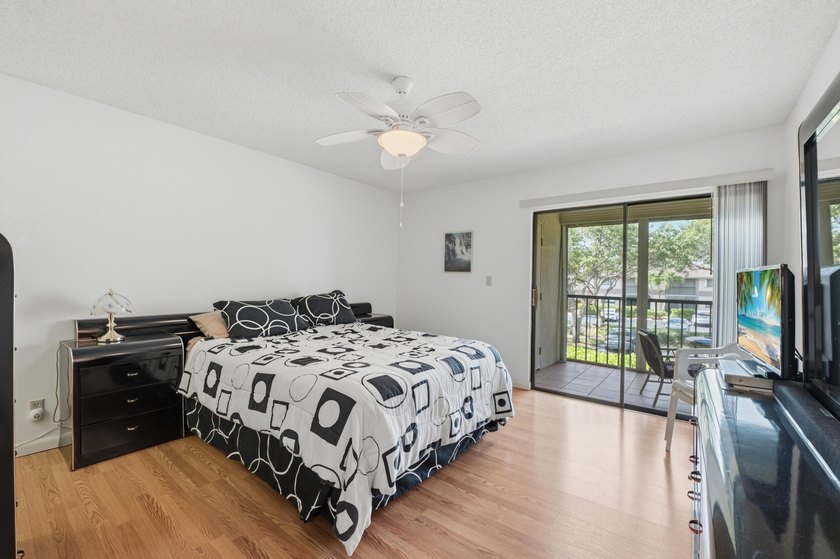 Resort-Style Living in Lakes of Delray - Move-In Ready and - photo 20