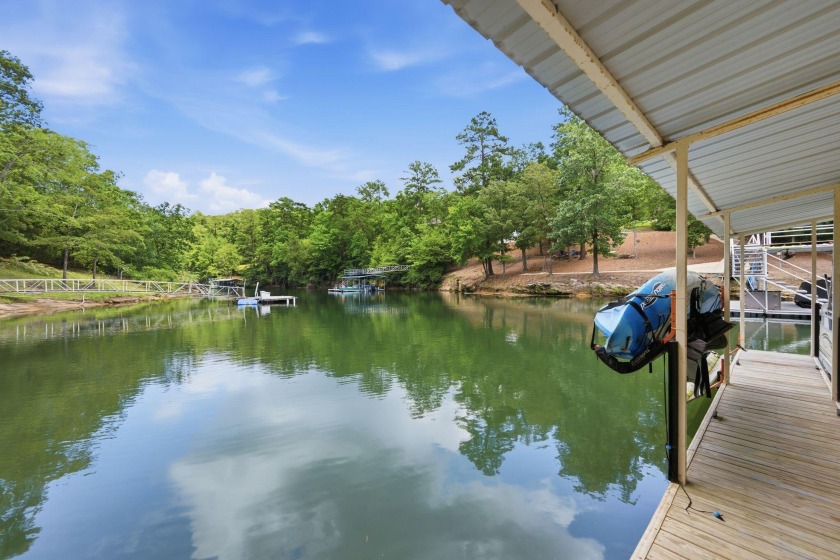 Smith Lake living at its finest! This spacious 5BR/3BA lakefront - photo 42